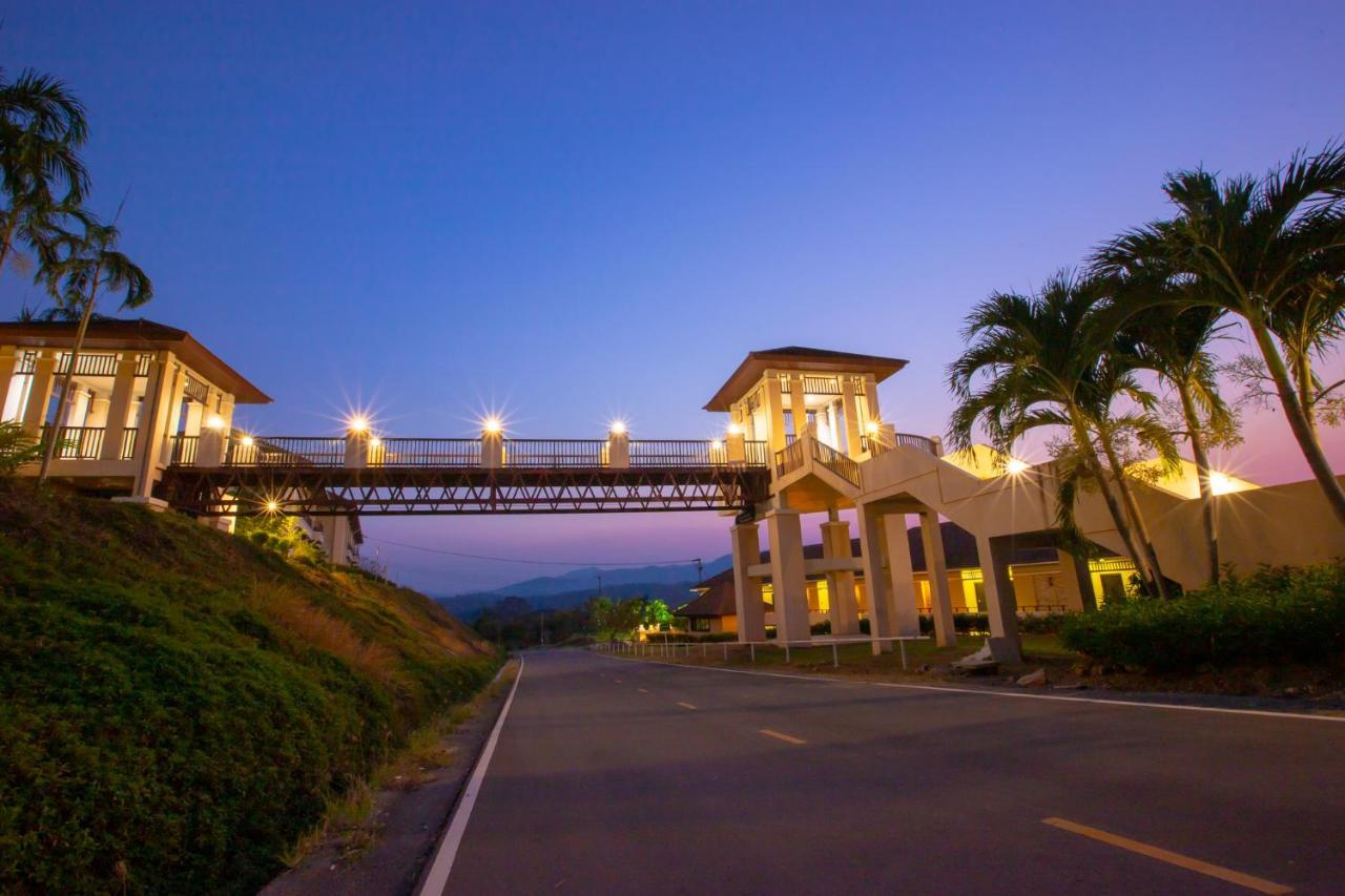 Nong Ya Plong Leaves Valley Resort מראה חיצוני תמונה