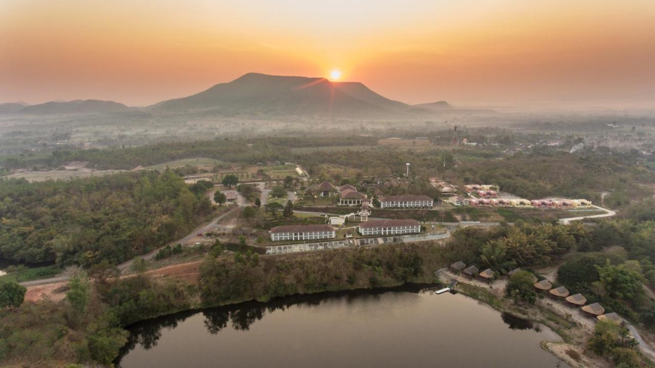 Nong Ya Plong Leaves Valley Resort מראה חיצוני תמונה