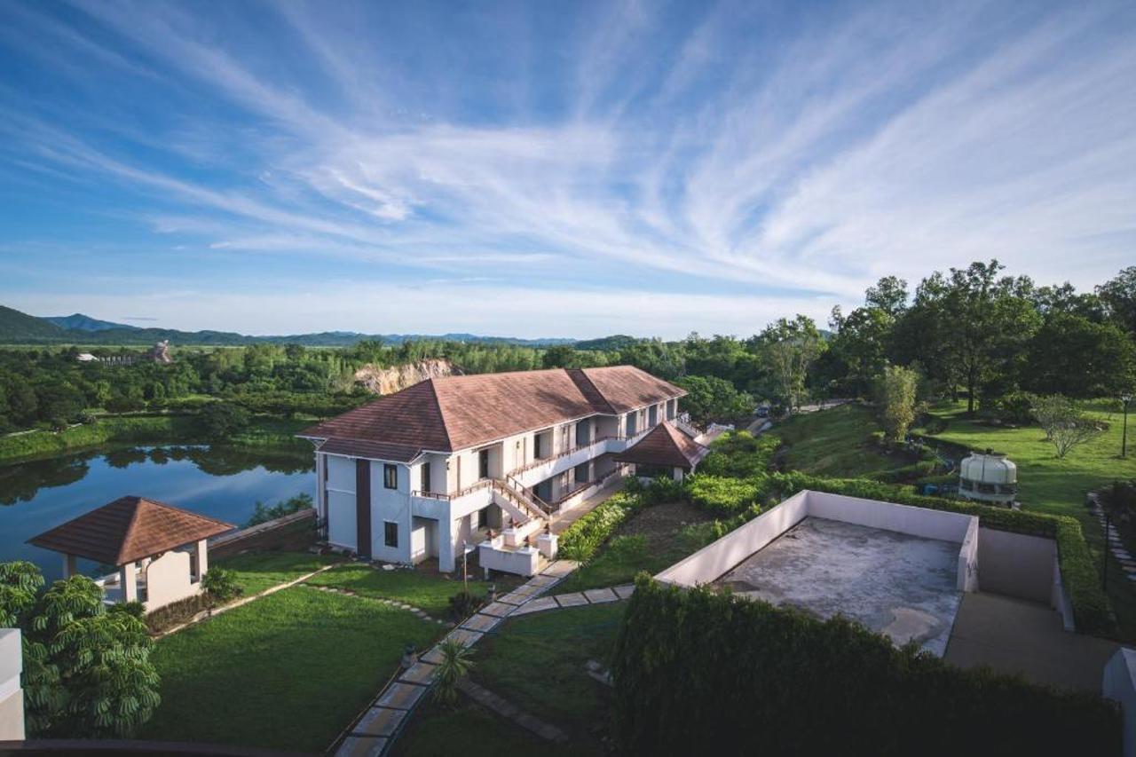 Nong Ya Plong Leaves Valley Resort מראה חיצוני תמונה