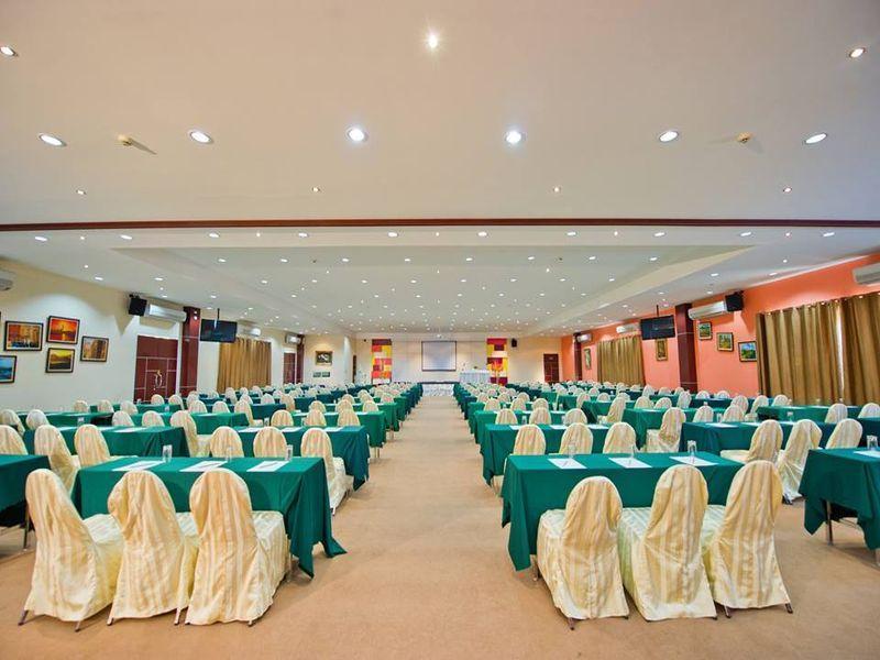 Nong Ya Plong Leaves Valley Resort מראה חיצוני תמונה